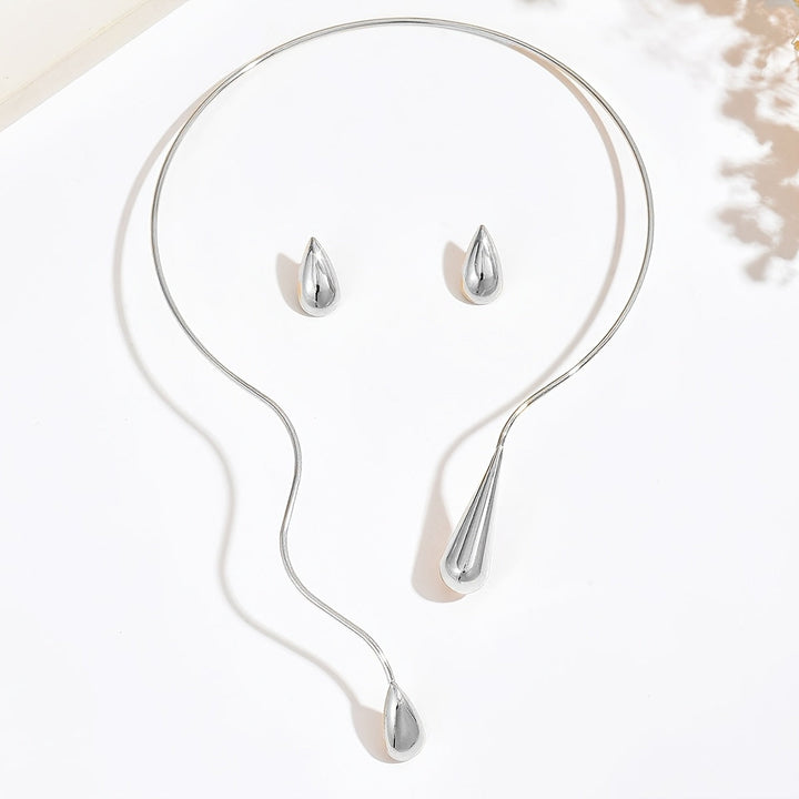 Taliah | Set Elegantes Halskette und Ohrringe mit asymmetrischem Tropfendesign