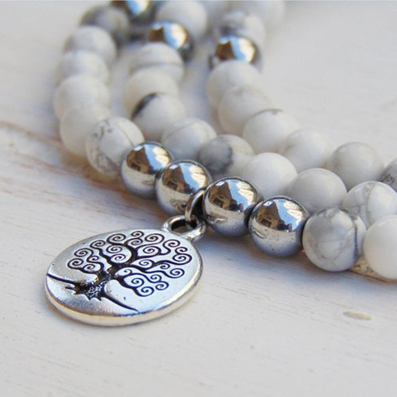 Chelsea | Pulsera Mala de Howlita con Cuentas Naturales y Estilo Espiritual