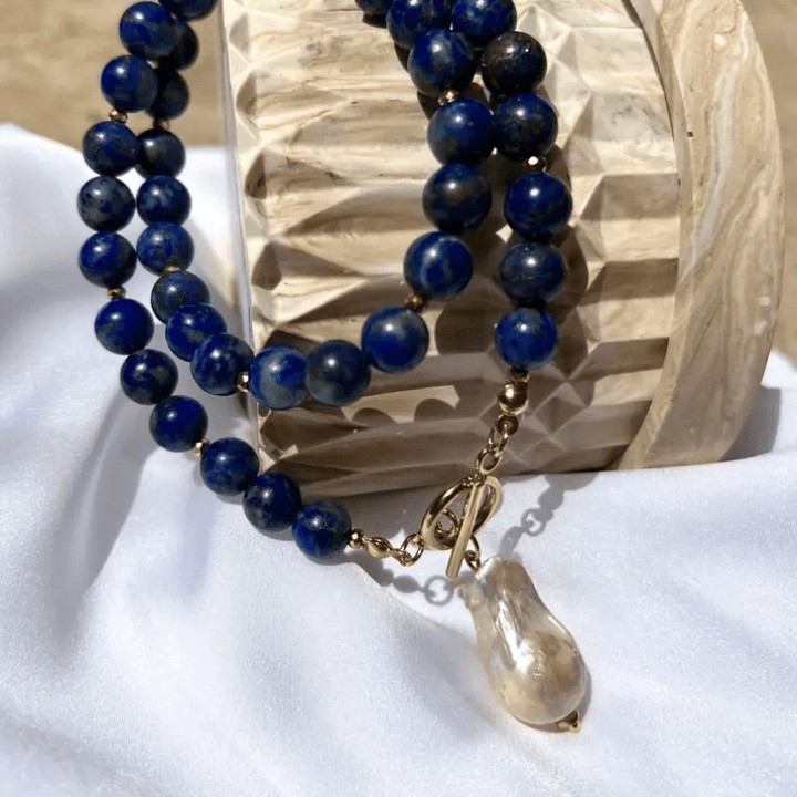Havento | Barocke Boho-Halskette mit Perlen und Schmuckstein-Details