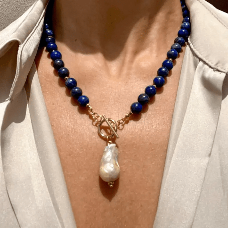 Havento | Barocke Boho-Halskette mit Perlen und Schmuckstein-Details