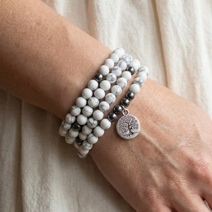 Chelsea | Pulsera Mala de Howlita con Cuentas Naturales y Estilo Espiritual