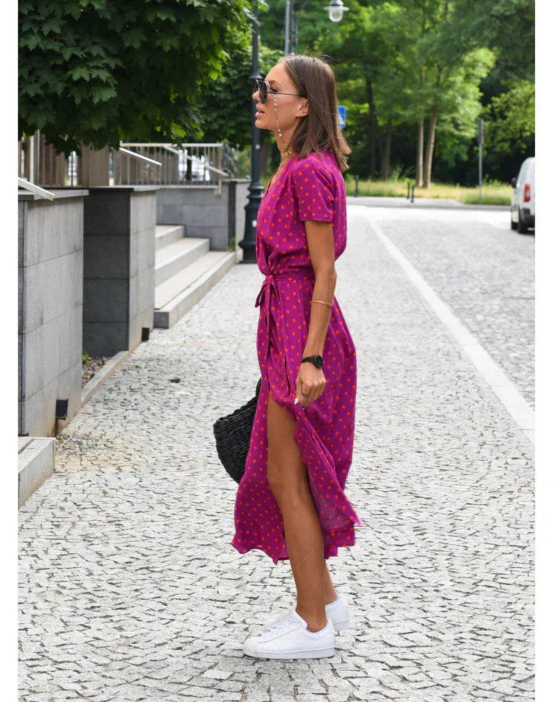 Delia | Elegantes Kleid mit V-Ausschnitt und figurbetonter Passform