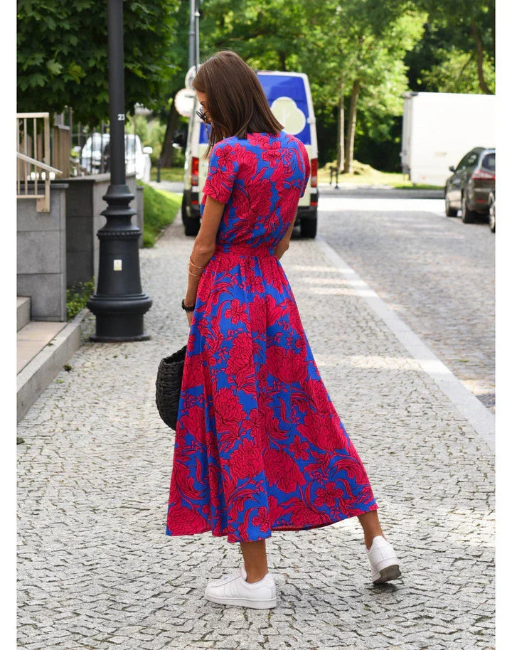 Delia | Elegantes Kleid mit V-Ausschnitt und figurbetonter Passform