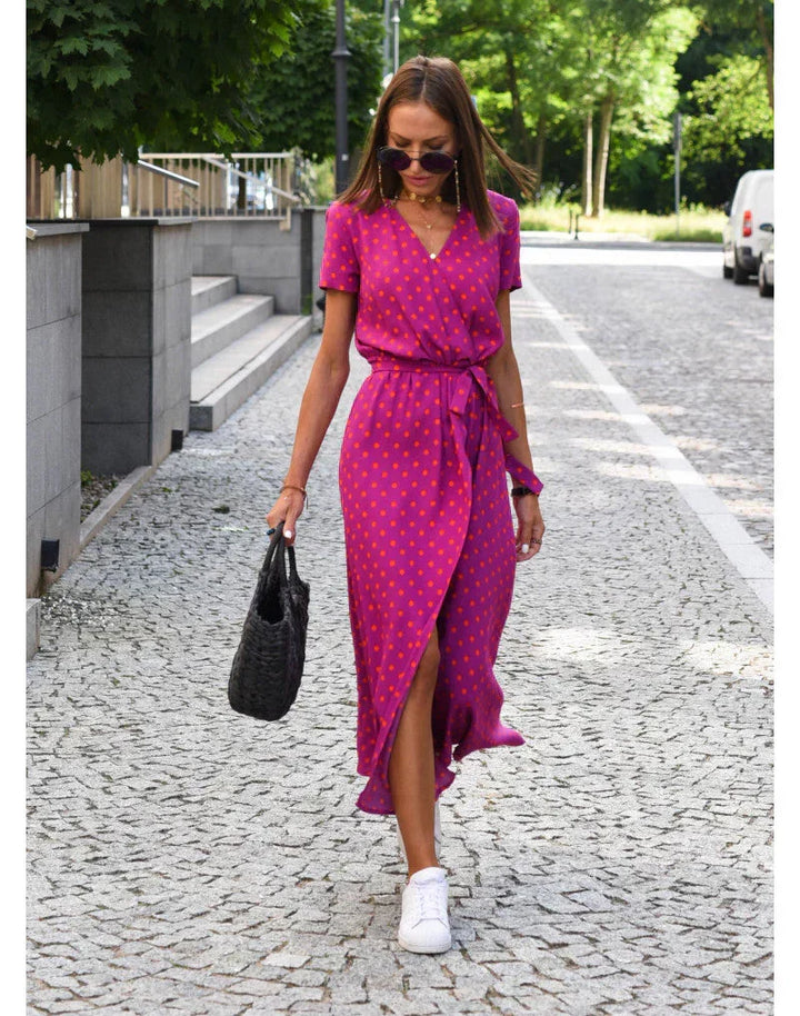 Delia | Elegantes Kleid mit V-Ausschnitt und figurbetonter Passform
