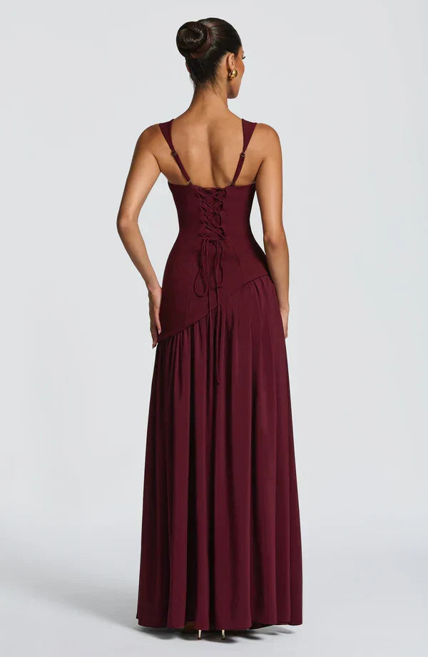 Story | Langes Lackkleid